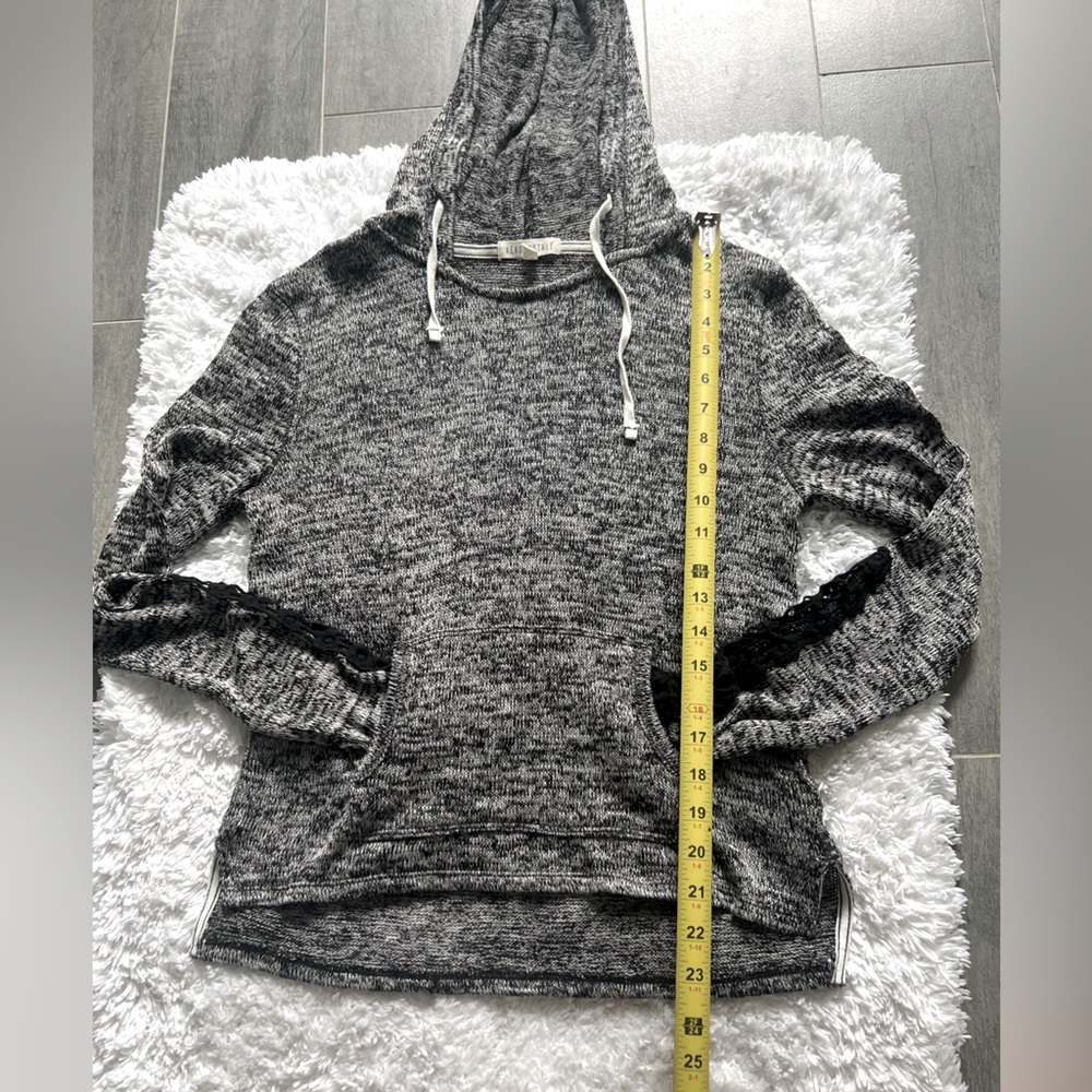 Aeropostale Black and White Cowl Neck Sweater Hoodie. Airy w beautiful accent - Picture 15 of 15